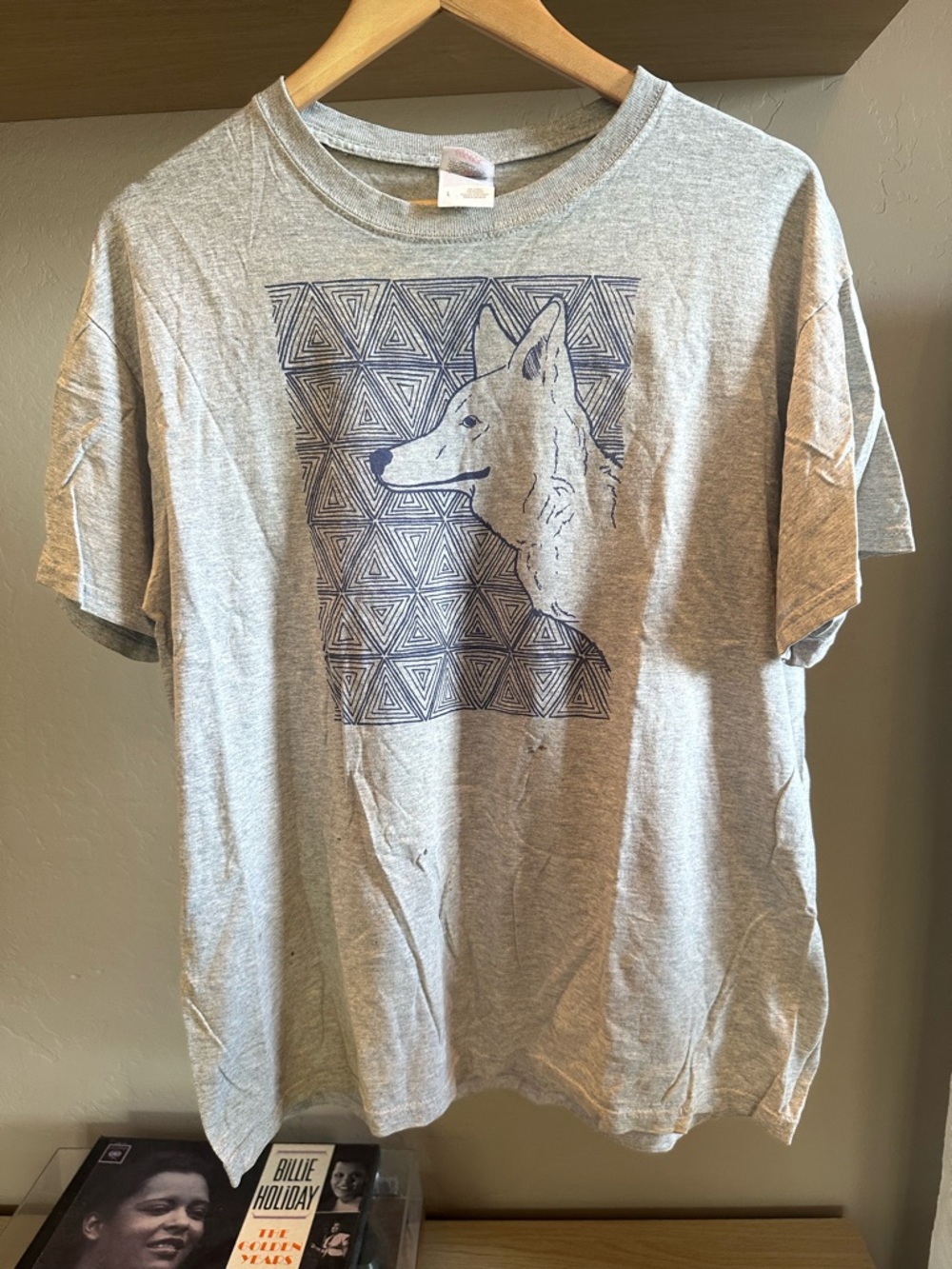 Men's Grey Graphic Wolf T-Shirt